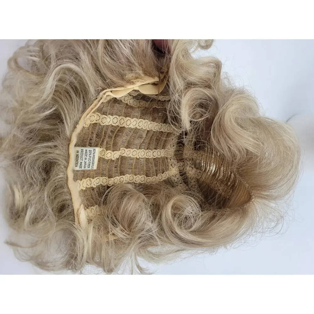 Paula Young Wig Blonde AVG 4/88 AF